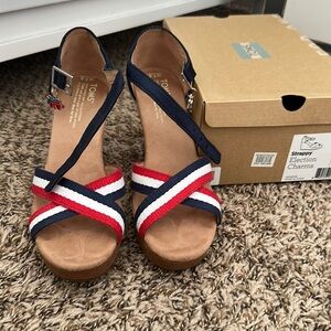 Toms Wedge Heels
